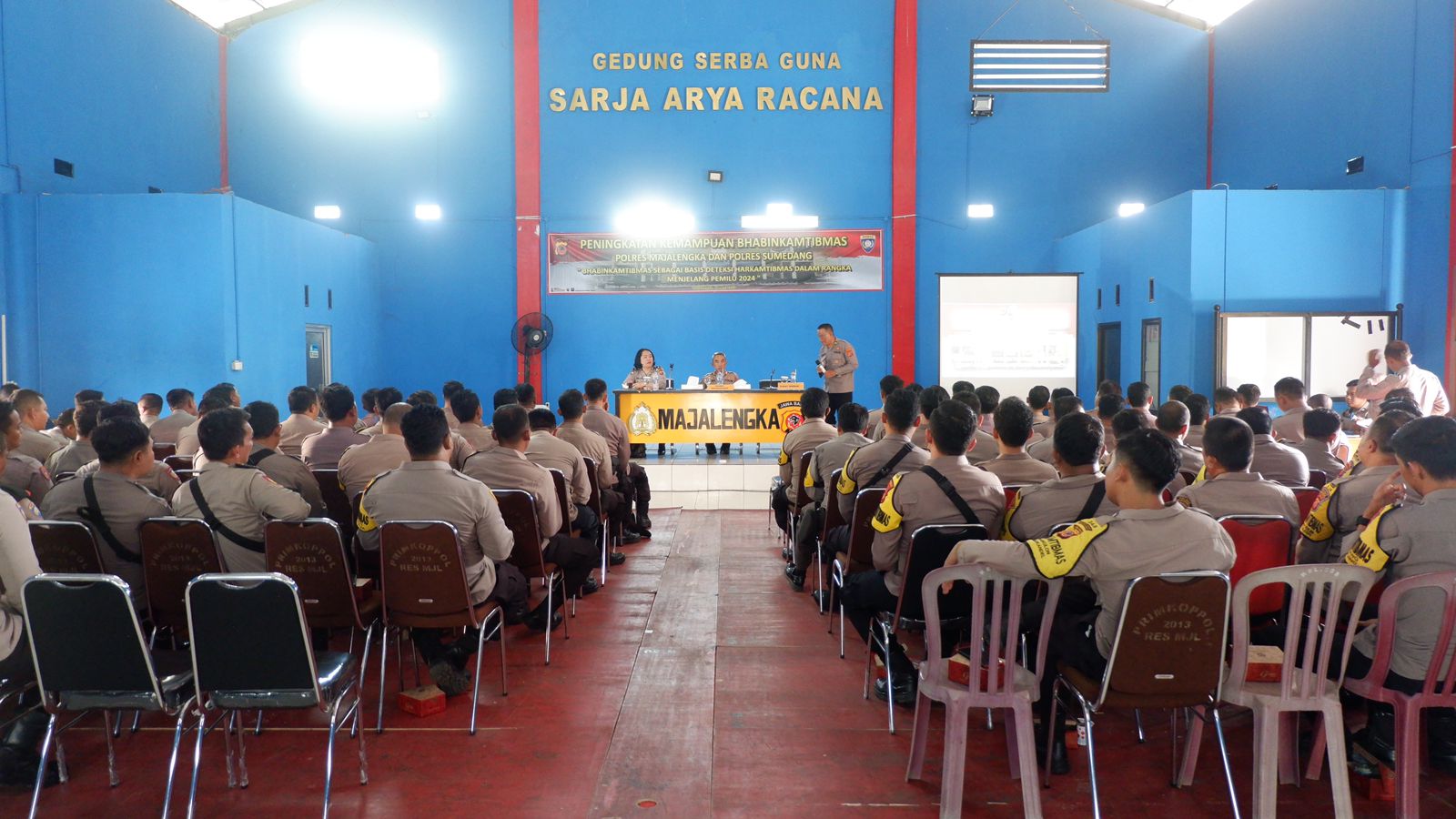 Tingkatkan Kemampuan Personel Bhabinkamtibmas Menjelang Pemilu 2024, Dit Binmas Polda Jabar Gelar Latkapuan di Polres Majalengka