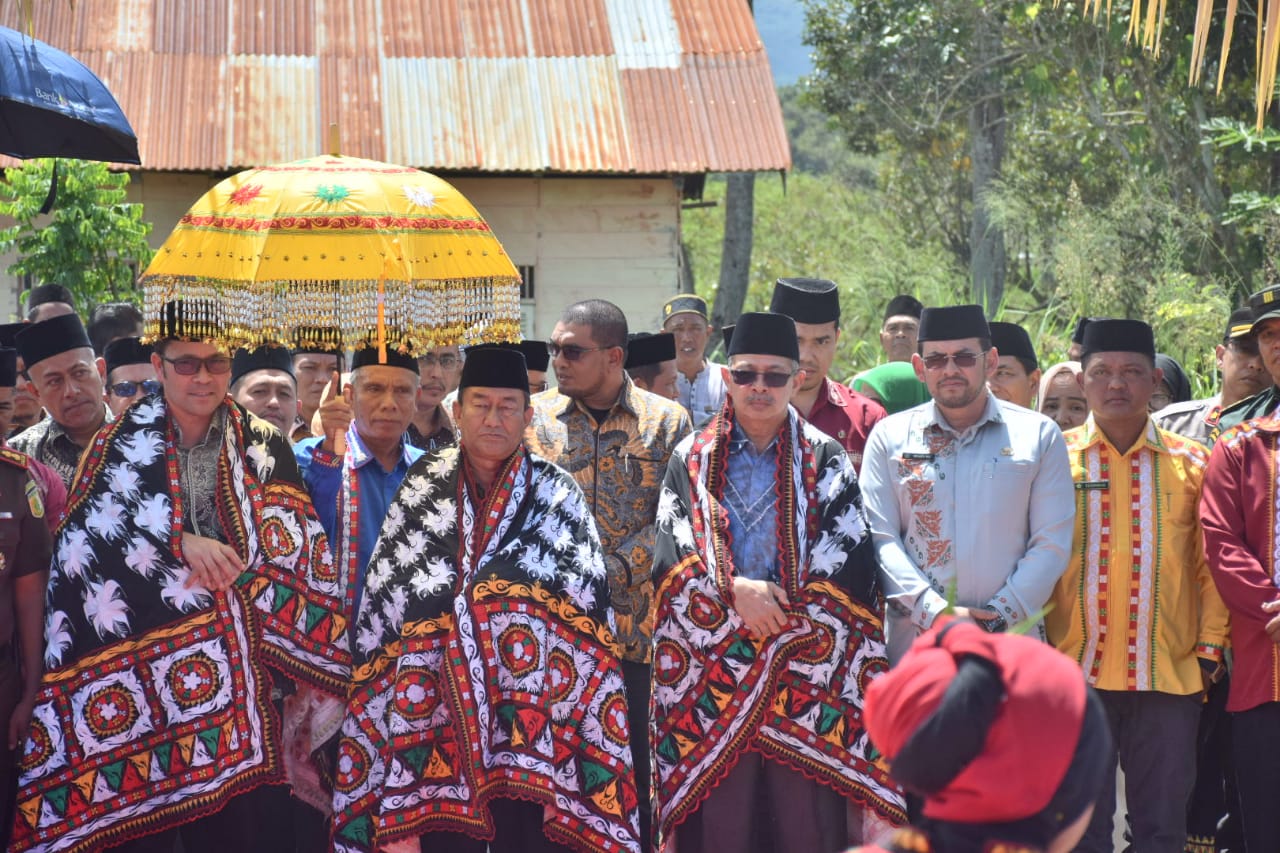 Direktur Pemberdayaan Zakat Wakaf Kemenag RI Launching Kampung Zakat dan Panen Perdana Kopi Program Inkubasi Wakaf Di Bener Meriah