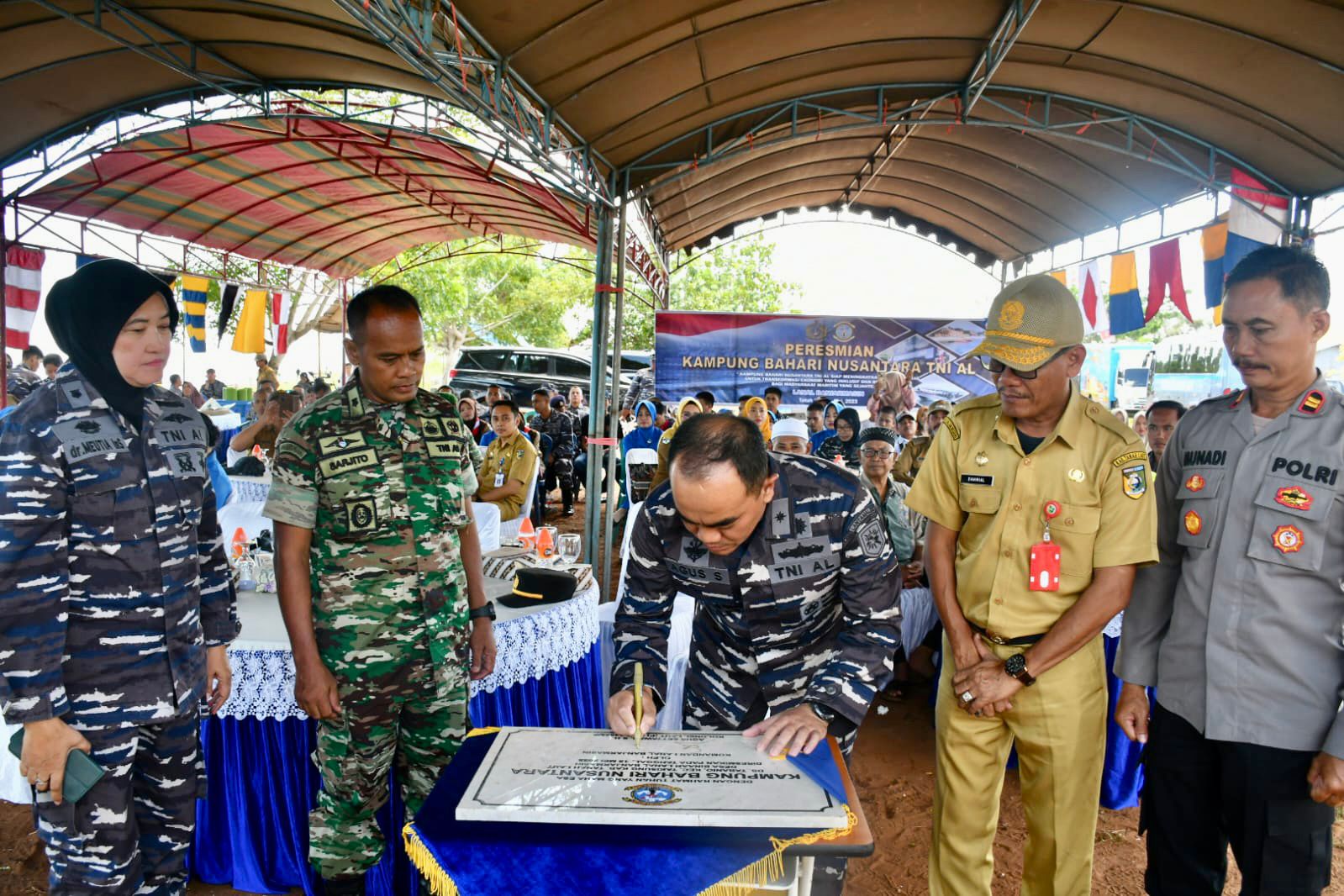 Peresmian Desa Tabanio Sebagai Kampung Bahari Nusantara Lanal Banjarmasin