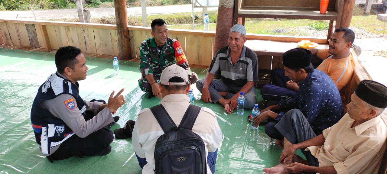 Polisi RW Polsek Nurussalam Polres Aceh Timur Siap Menyelesaikan Permasalahan di Masyarakat