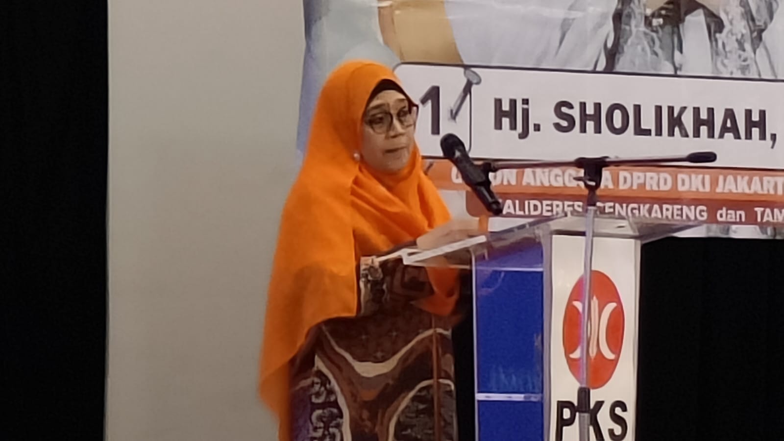 Hj.Sholikhah Gelar Halal Bihalal dan Silaturahmi Bersama Tim Dapil 9