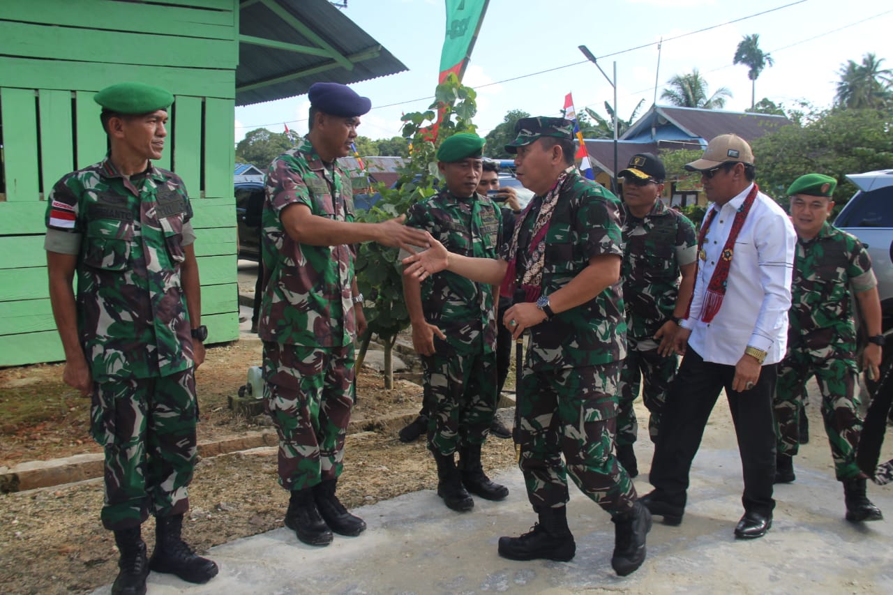 Kunjungan Kerja Panglima Komando Gabungan Wilayah Pertahanan I Ke Pulau Terluar Di Provinsi Bengkulu