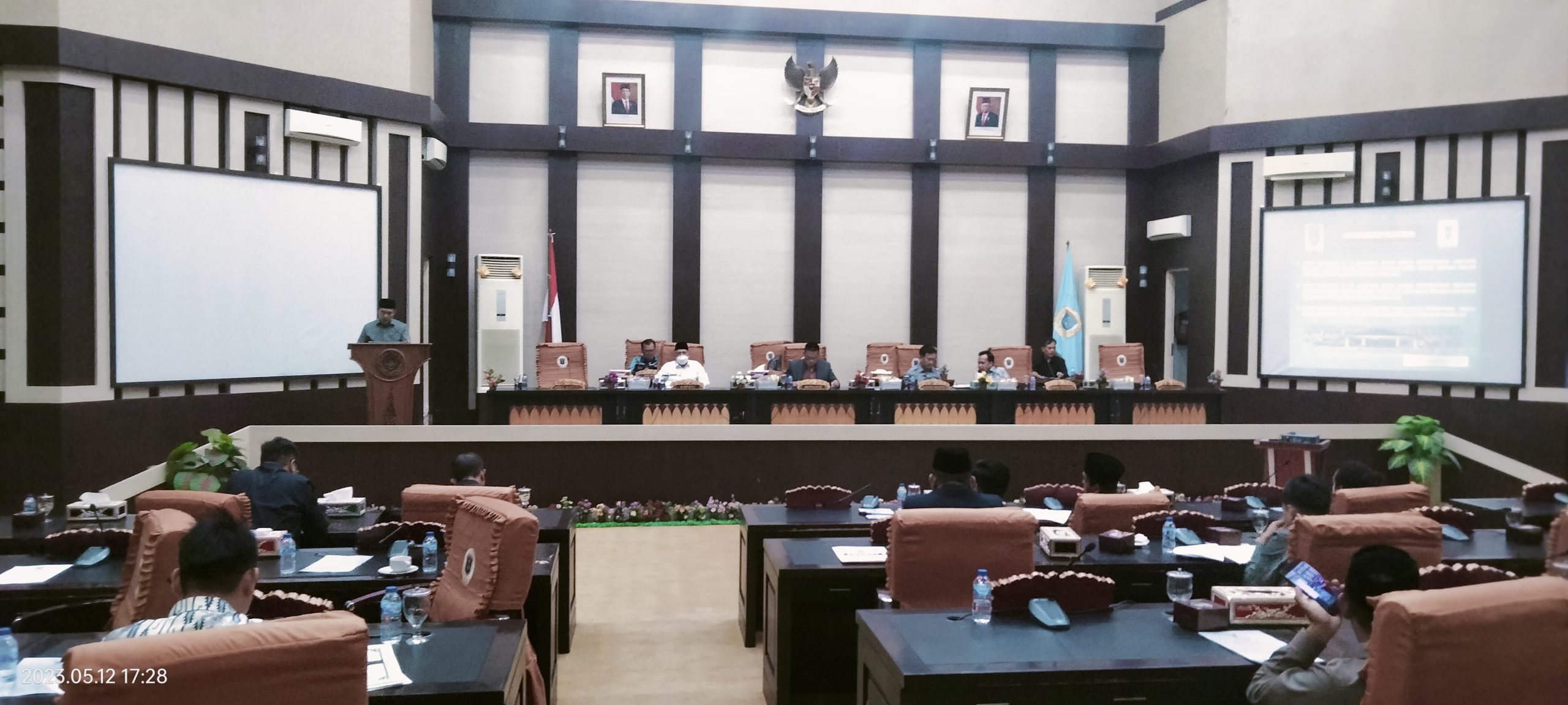 Delapan Fraksi Apresiasi Nota Jawaban Bupati Tentang Raperda Inisiatif DPRD OKI 2023