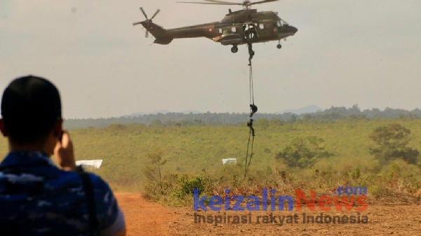 Manuver Lapangan Antara Koopsud I Dan Kopasgat TNI Angkatan Udara Kembali Gemparkan Masyarakat Negeri laskar Pelangi