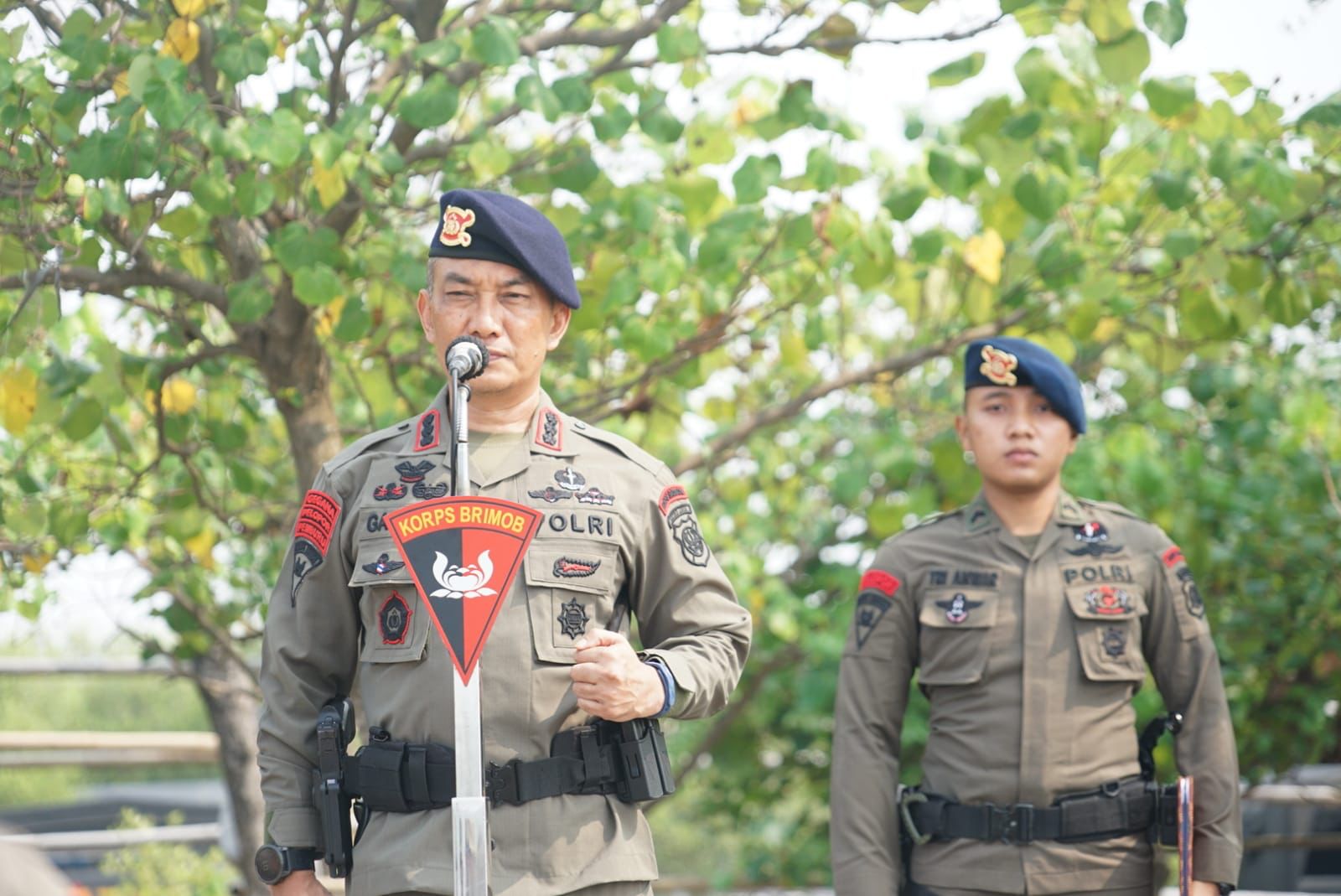 Dansat Brimob Polda Metro Jaya Pimpin Upacara Penutupan Latihan Peningkatan Kemampuan