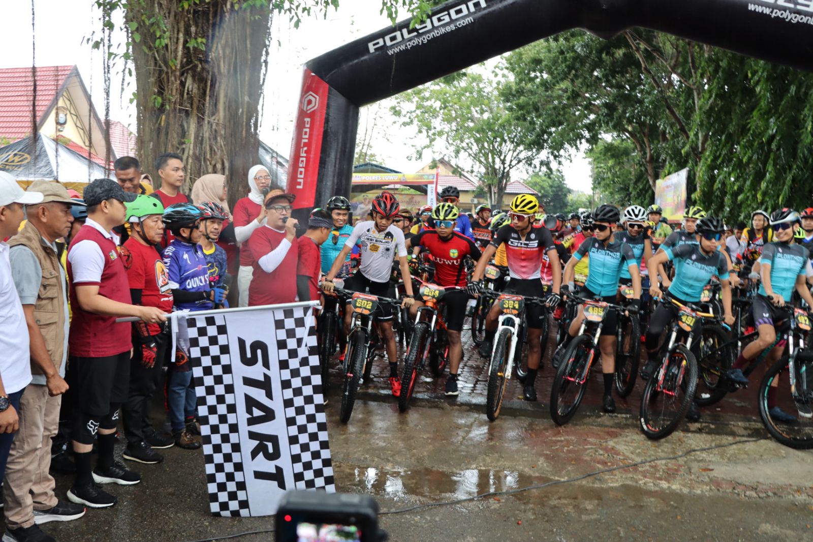 Polres Luwu Gelar Bhayangkara Bike Cross Country, AKBP Arisandi : Membangun Solidaritas Sembari Jelajah Alam