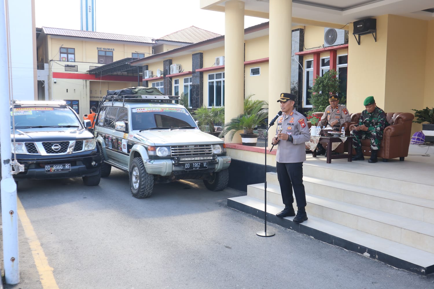 AKBP Erwin Syah Melepas Secara Resmi Peserta Yang Akan Mengikuti Bhayangkara Off Road