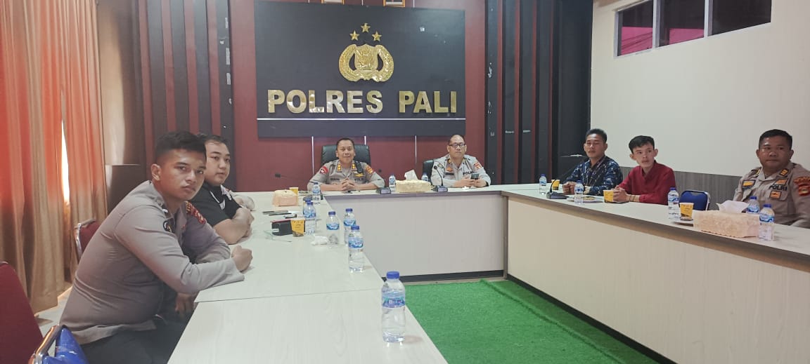 Menyambut Hari Bhayangkara Ke 77 Polres PALI Dialog Publik Diikuti Wartawan