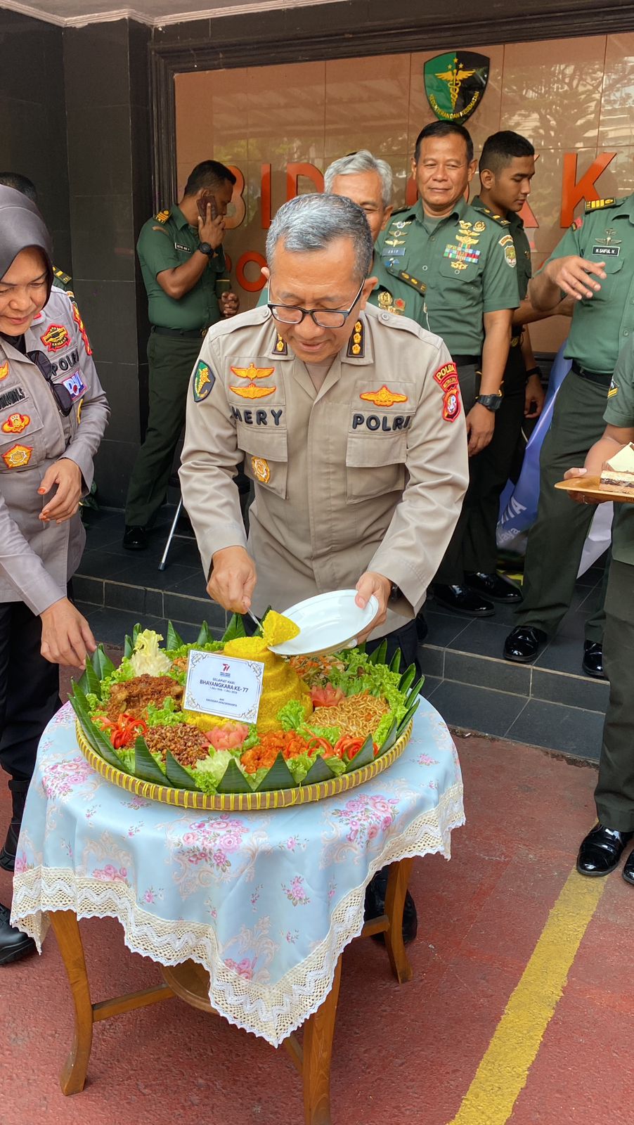 Hari Bhayangkara ke-77, Biddokkes Polda Metro Terima Kunjungan Kesdam Jaya