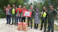 Danrem 064/MY Dampingi Pangdam III/Siliwangi Terima Penyerahan 1000 Sak Semen dari Cemindo Gemilang