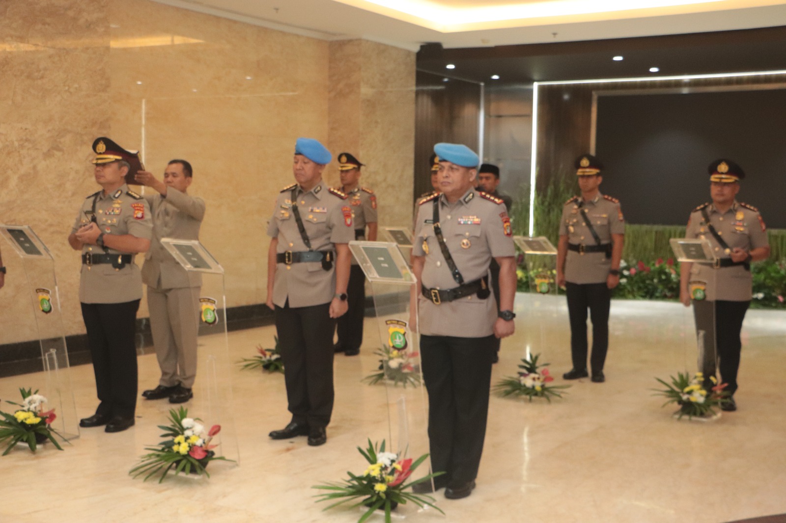 KAPOLDA METRO JAYA LANTIK 3 PEJABAT UTAMA DAN KAPOLRES KEPULAUAN SERIBU HARI INI