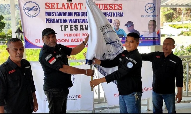 Seni Hendri Terpilih Kembali Nahkodai PESAWAT