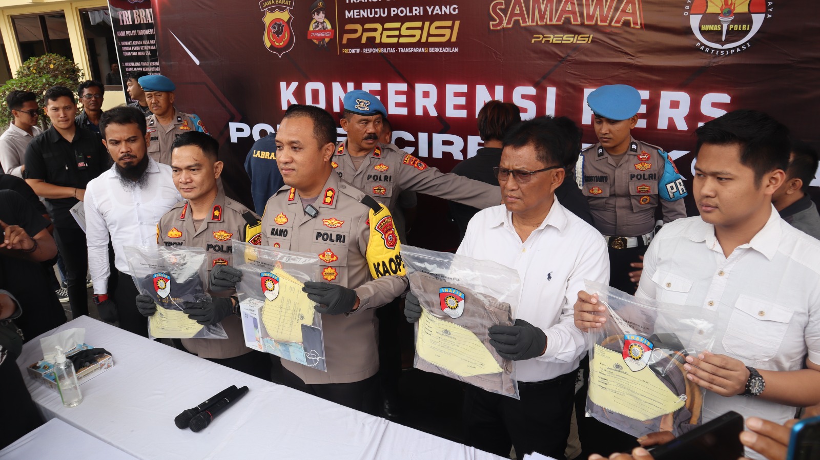 Polres Cirebon Kota menggelar Press Release Ungkap Kasus Jambret Yang Viral di Medsos