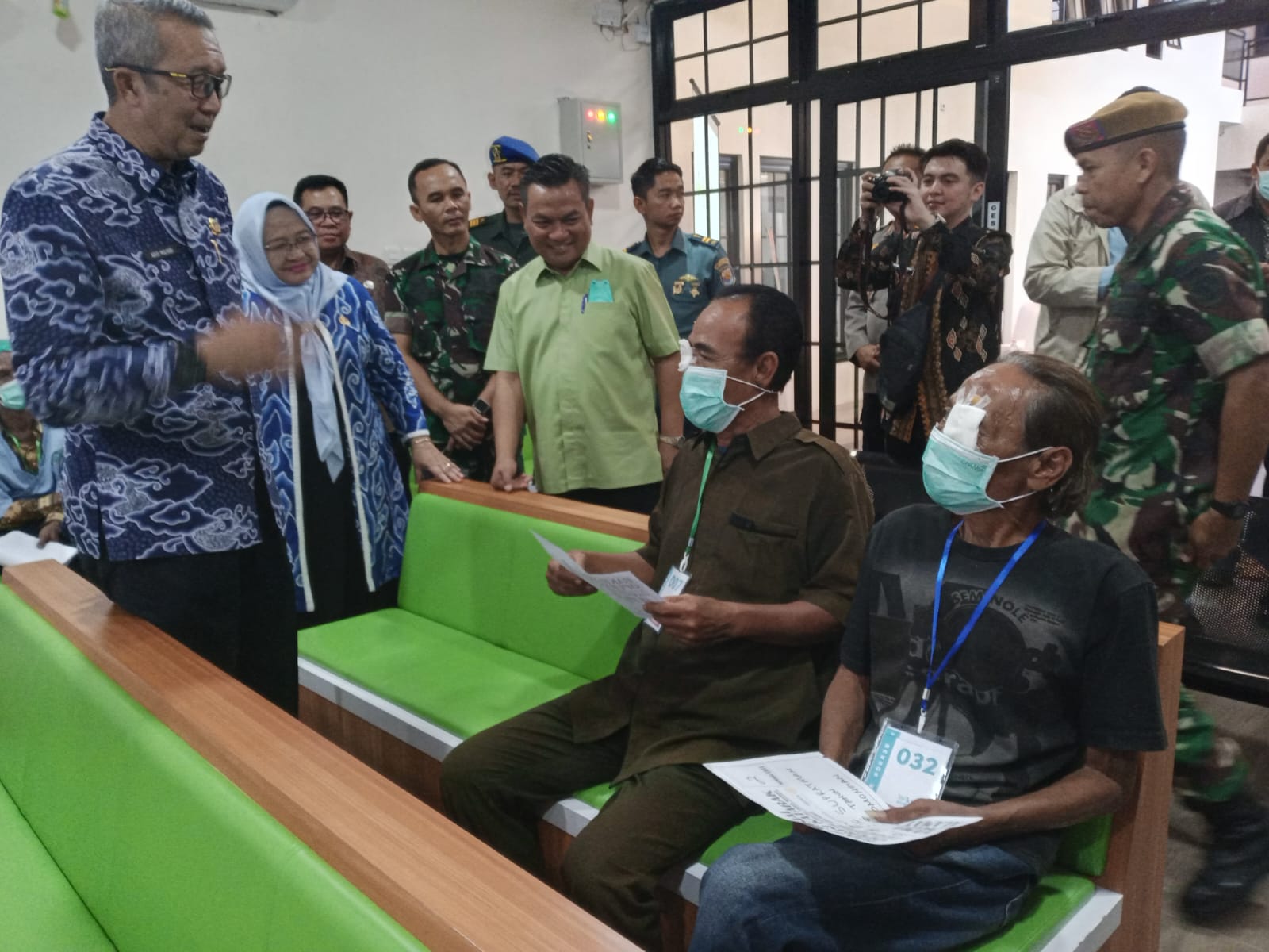 Kasdim 0614/Kota Cirebon Hadiri Kegiatan Bakti Sosial Operasi Katarak Gratis dalam rangka Hari Jadi Kota Cirebon ke-654