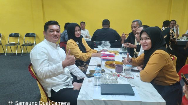 Anggota DPR-RI H.Ilham Pengestu Mengajak Kader Partai Golkar Ngopi Bareng