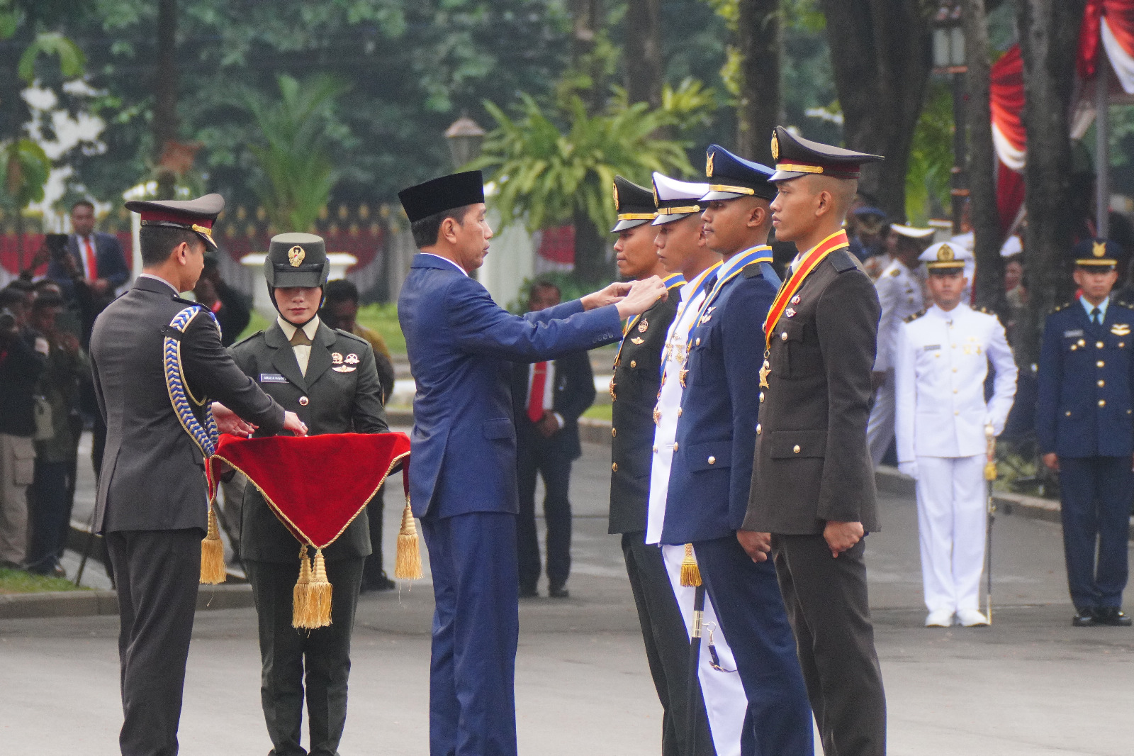 Pangkoarmada RI Hadiri Praspa TNI-Polri 2023 di Istana Merdeka.