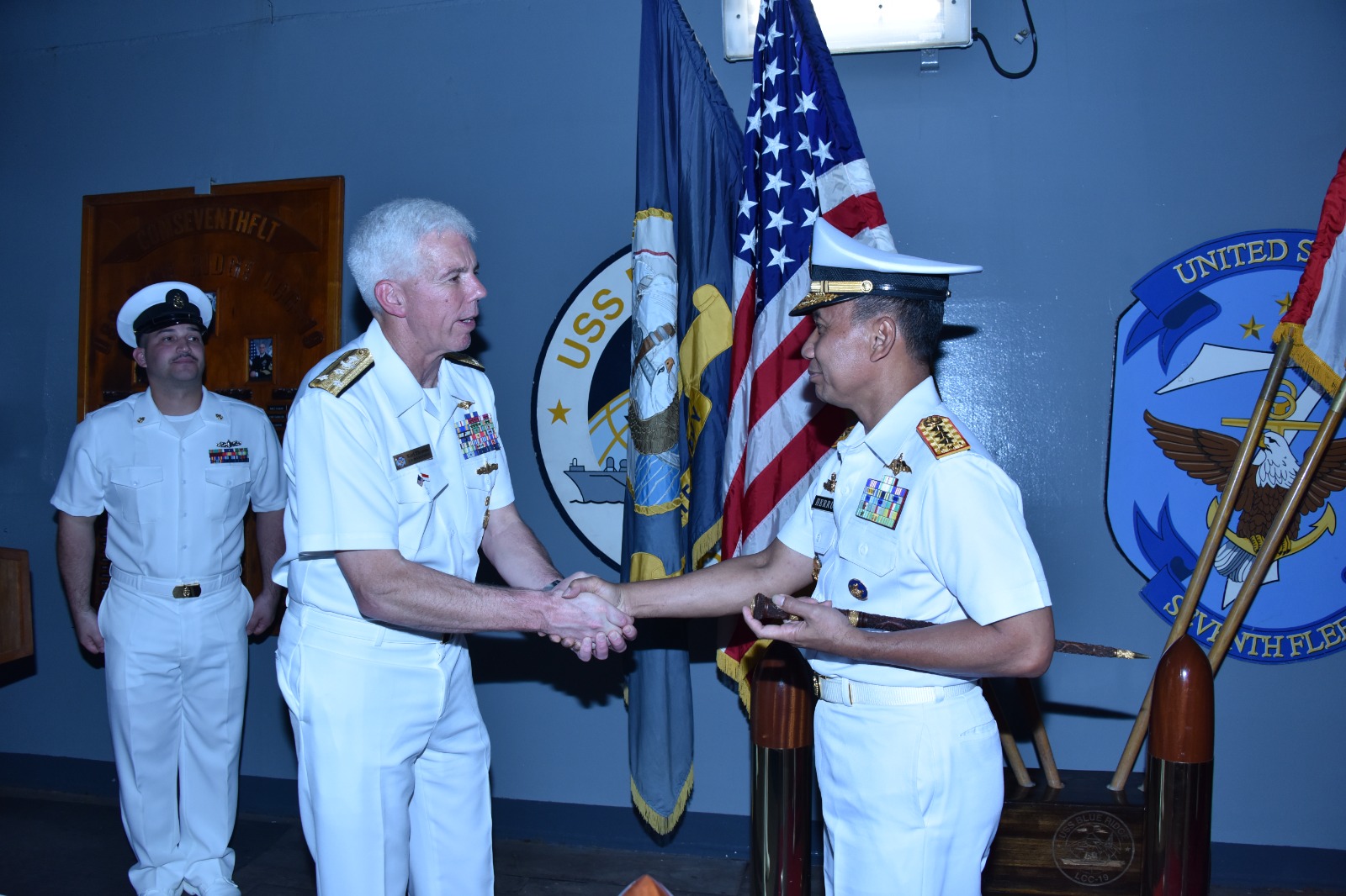 Pangkoarmada RI Cocktail Party di Kapal Perang Amerika Serikat USS Blue Ridge (LCC-19)