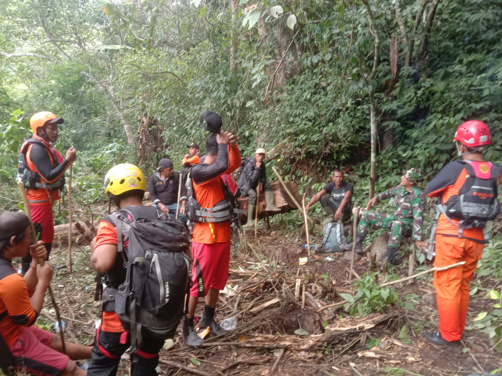 Masuk Hari Ke:Empat Pencarian Suyanto Warga Kampung Cekal Baru Kecamatan Timang Gajah Kabupaten Bener Meriah Tak Kunjung Juga Di Temukan