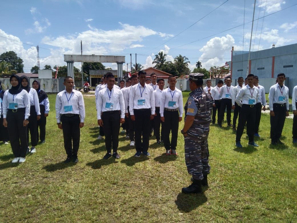 Pangkalan TNI AL Simeulue Berangkatkan 42 Calon Siswa Bintara dan Tamtama TNI AL