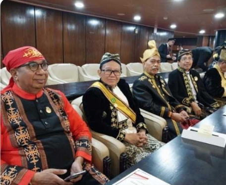 Sultan Sepuh Aloeda II Sultan Kasepuhan Cirebon Di Undang Acara Kenegaraan RI