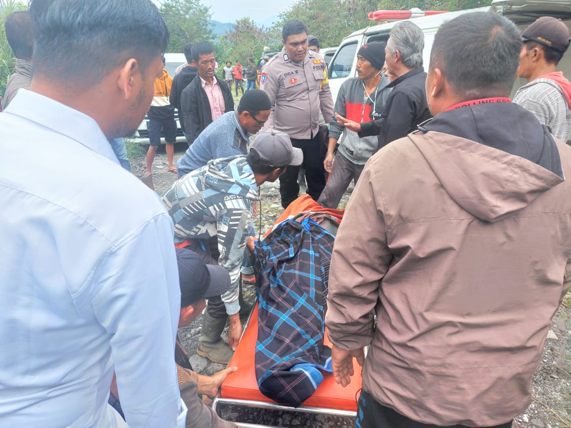 Penemuan Mayat Seorang Laki-laki Tergantung Di Kebun Kopi DI Kecamatan Bener Kelipah, Bener Meriah