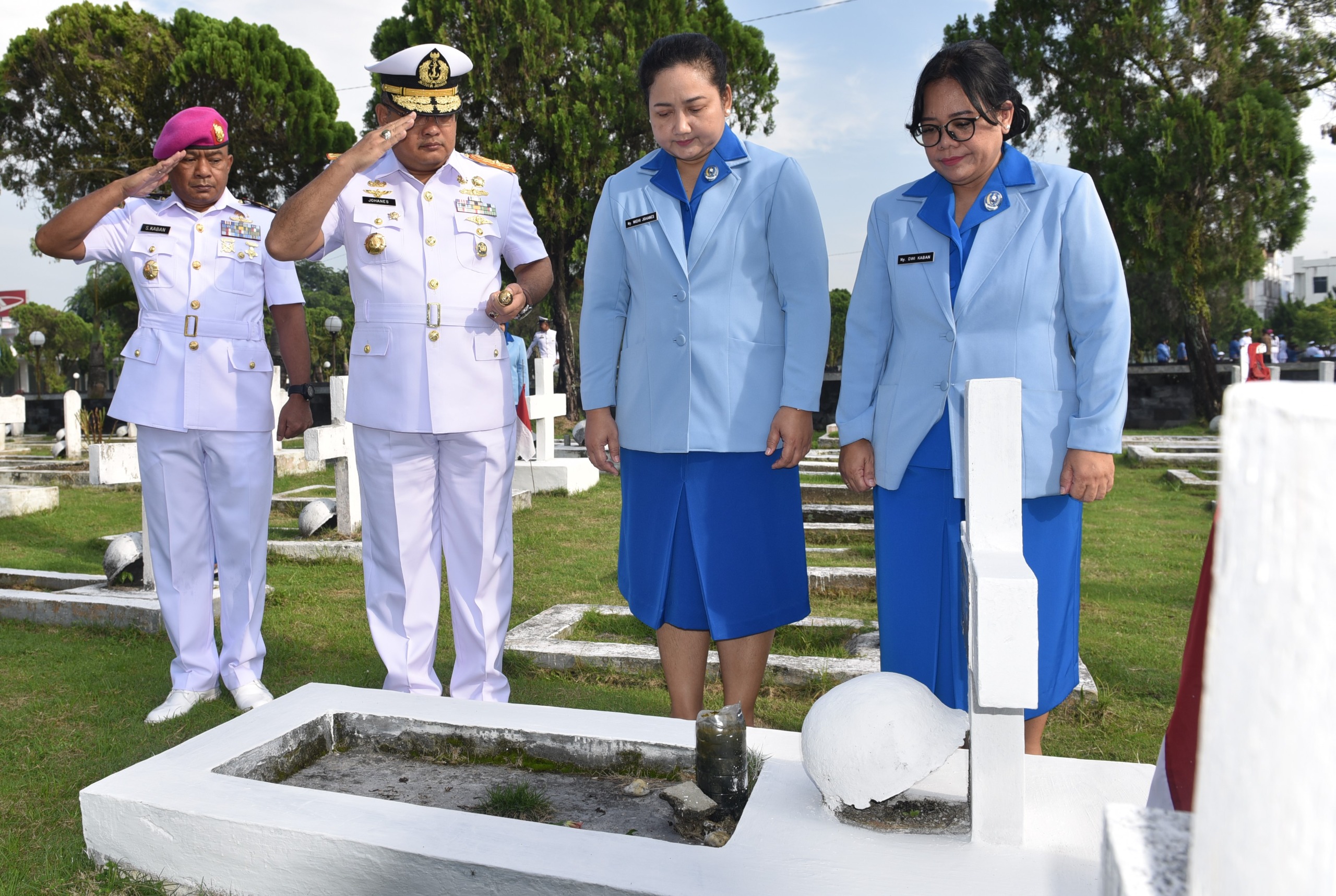 Sambut Hari Jadi Ke-78 TNI AL, Lantamal I Laksanakan Ziarah Rombongan di TMP Bukit Barisan