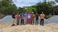 PT. Sampoerna Agro Tbk Support Batu Koral Untuk Perbaikan Jalan Di Kecamatan Cengal