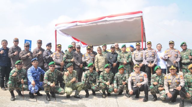 Kodim 0614/Kota Cirebon Ikuti Upacara HUT TNI ke-78 di Panyaweuyan Kab. Majalengka