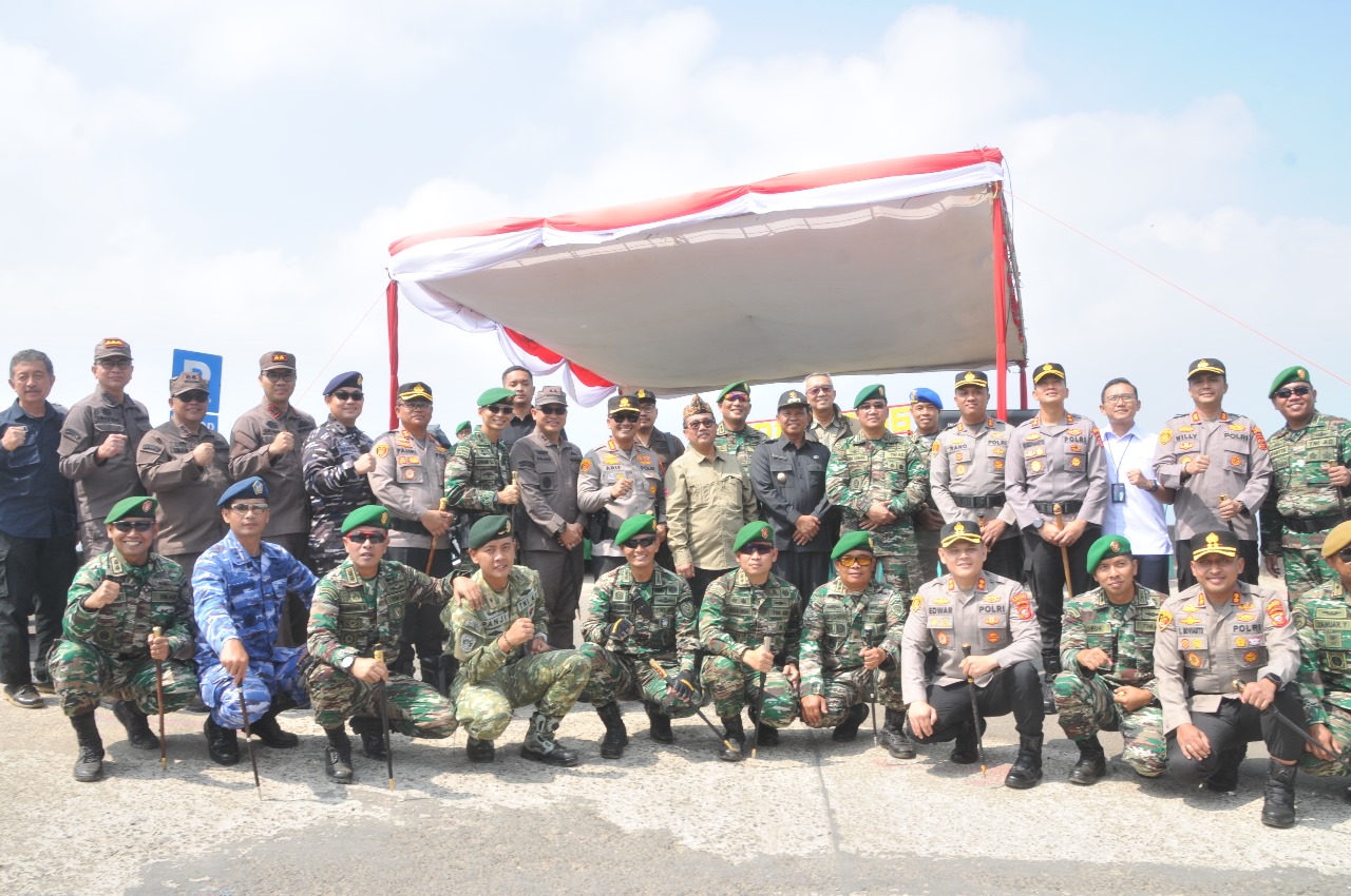 Kodim 0614/Kota Cirebon Ikuti Upacara HUT TNI ke-78 di Panyaweuyan Kab. Majalengka