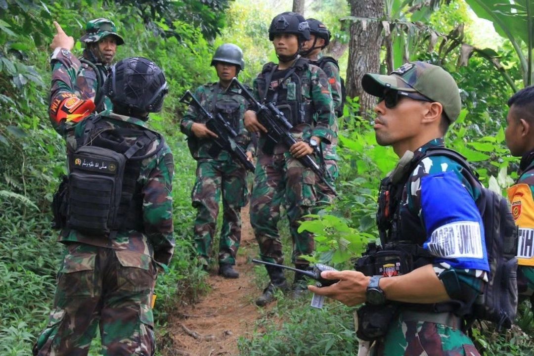 Pasukan Langit 501 Berikan Pengalaman Penugasan di Papua Kepada Yonif 503 Kostrad