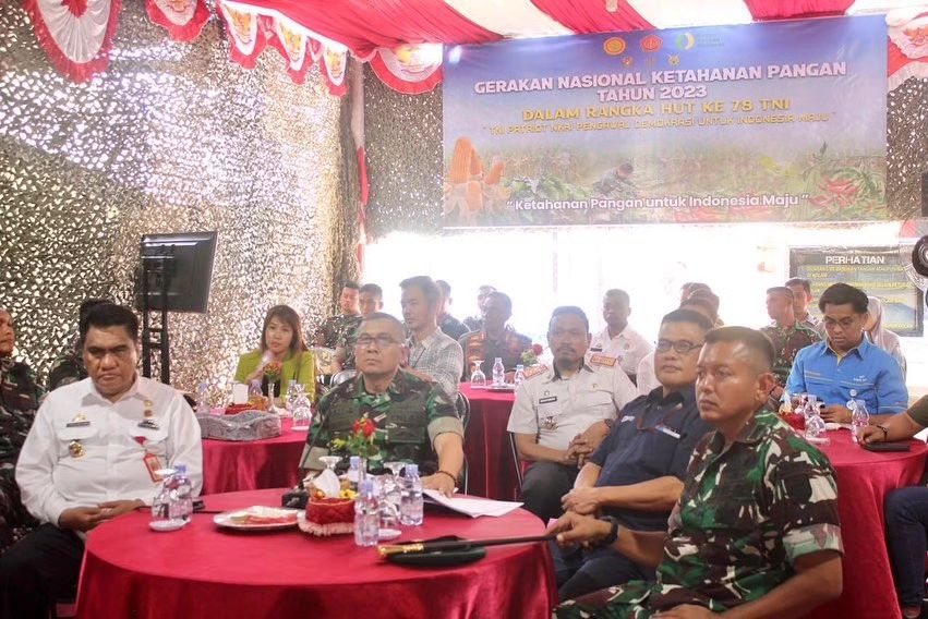 Sukseskan Gerakan Nasional Hanpangan, Pangdivif 3 Kostrad Melaksanakan Vidcon