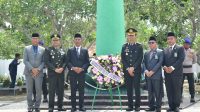 Khidmat, Forkopimda OKI Ziarah dan Tabur Bunga Peringati Hari Pahlawan