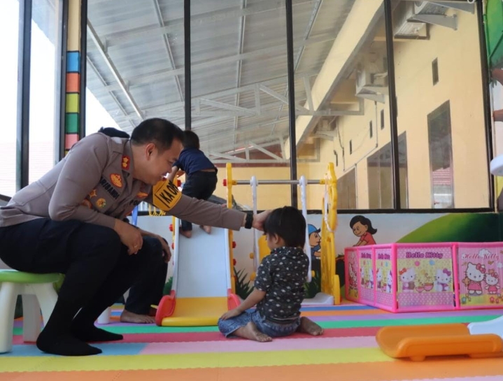 Polres Luwu Hadirkan Kid’s Play Ground, AKBP Arisandi : Guna Menjamin Hak Tumbuh Kembang Anak