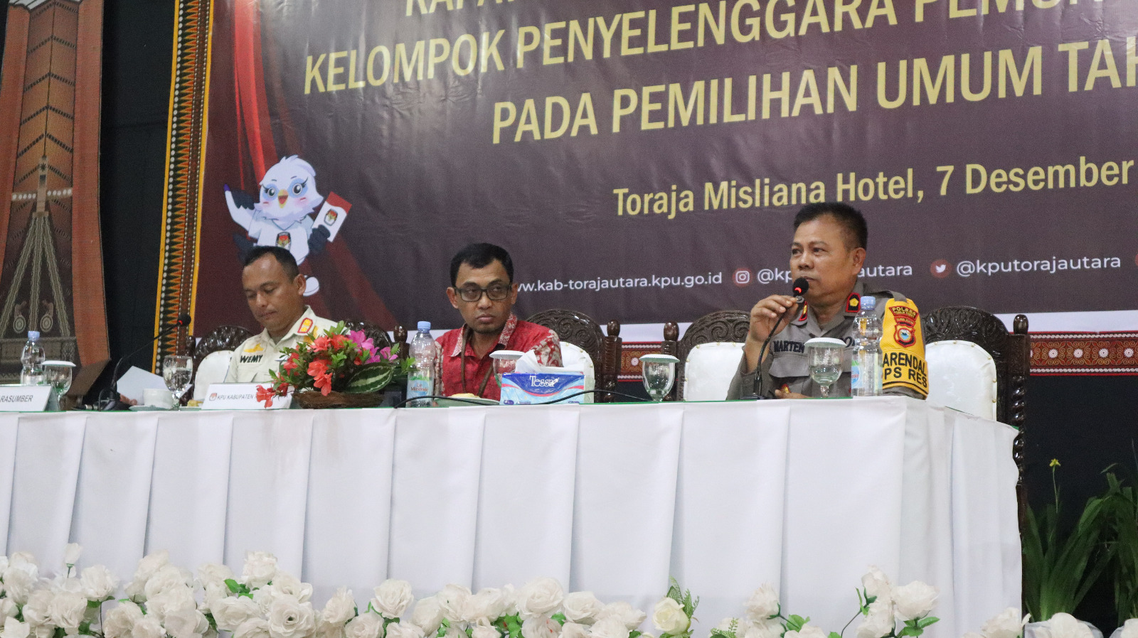 Polres Toraja Utara Hadiri Kegiatan Rakor Persiapan Pembentukan KPPS Oleh KPU di Toraja Missiliana Hotel