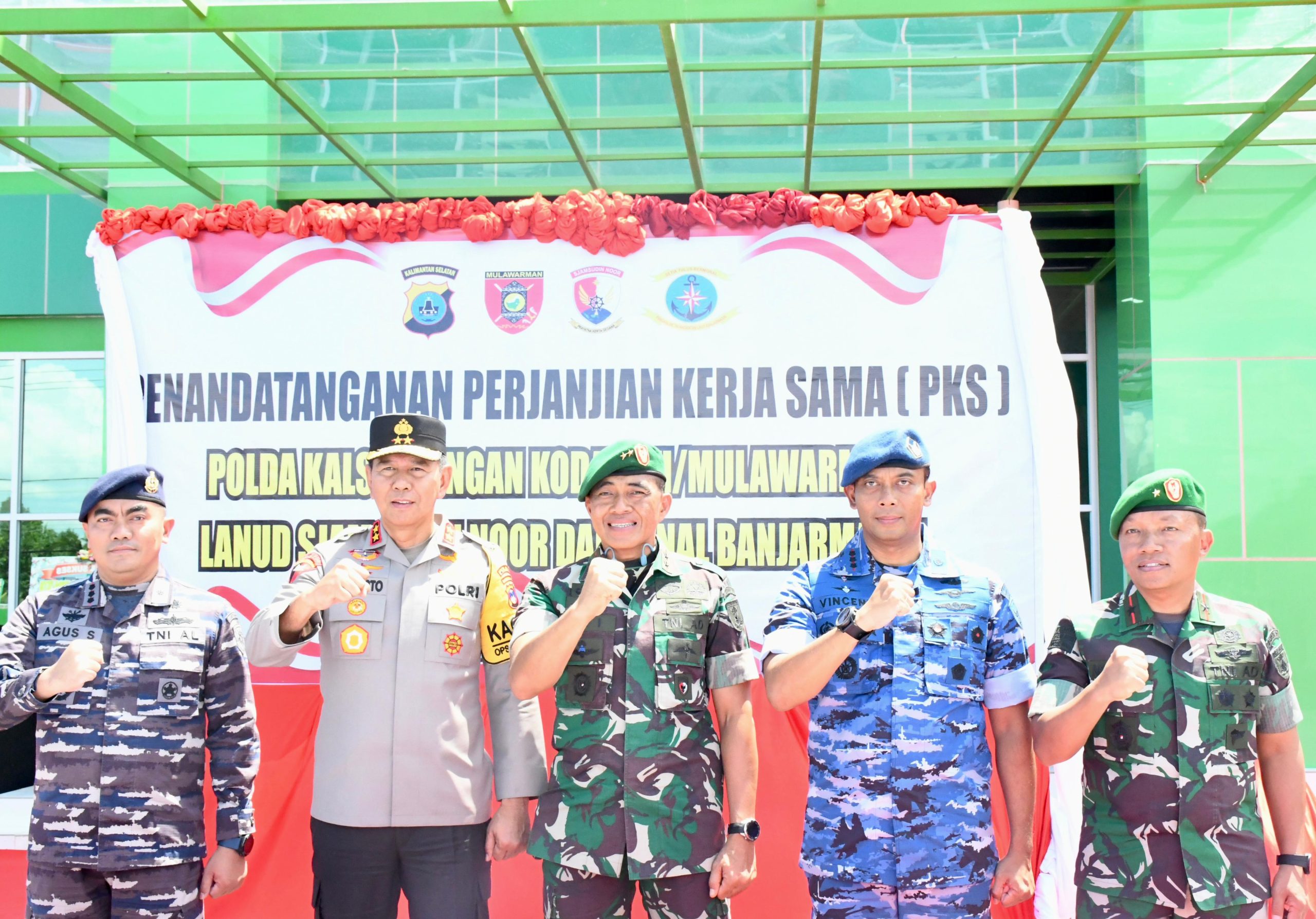 Danlanal Banjarmasin Hadiri Peresmian Makodim 1004/Kotabaru dan PKS Dengan Polda Kalsel