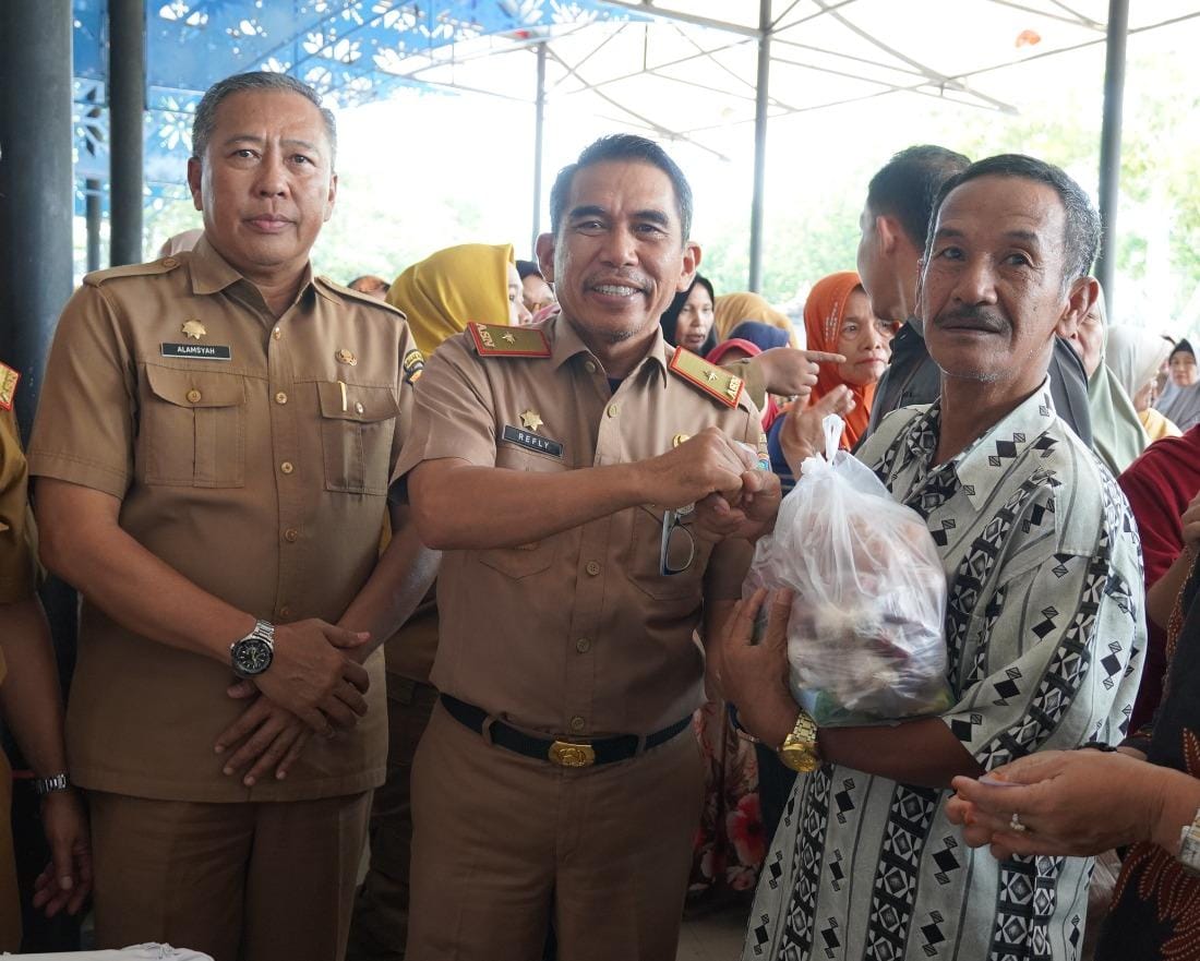 Gandeng Swasta Pemkab OKI Gelar Pasar Murah 3 Kali Sepekan