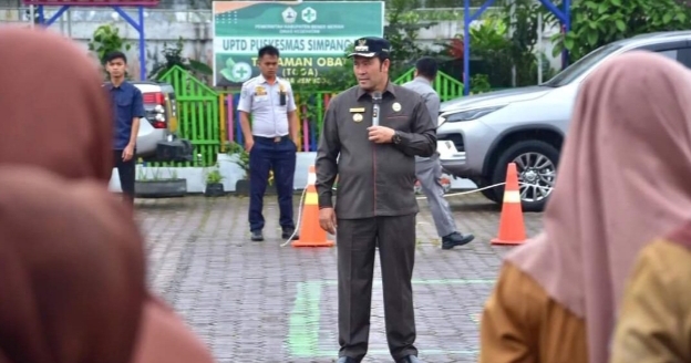 Jadi Pembina Apel, Pj. Bupati Haili Yoga Apresiasi Atas Predikat Paripurna Puskesmas Bukit