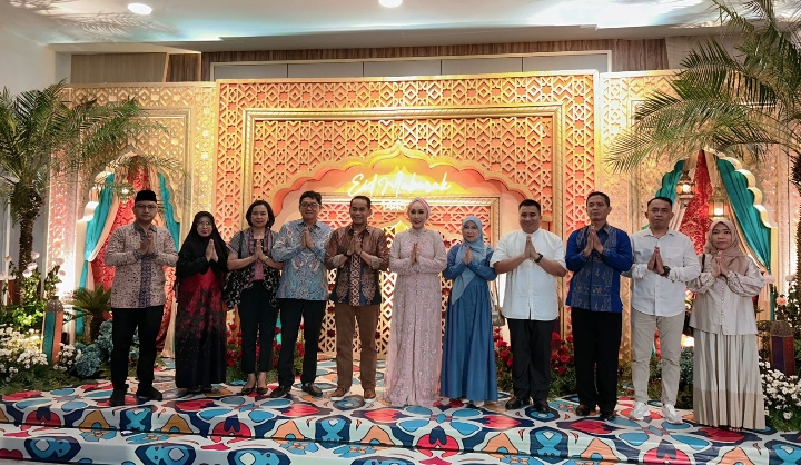 Bersama Wakil Bupati, Kapolres Toraja Utara Hadiri Open House di Kediaman Dinas Kapolda Sulsel