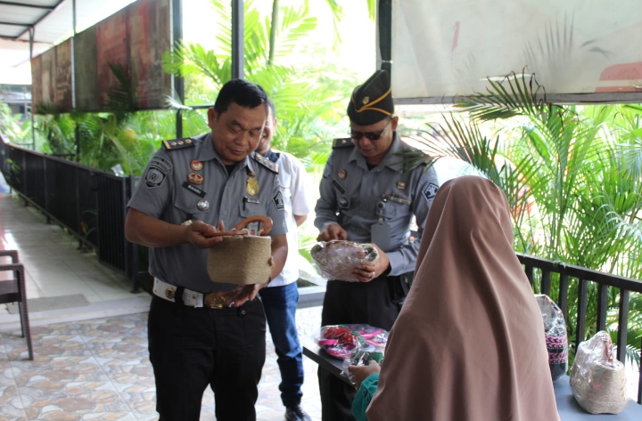 One Day One Prison’s Product, Lapas Parepare Kanwil Kemenkumham Sulawesi Selatan Promosikan Hasil Karya WBP