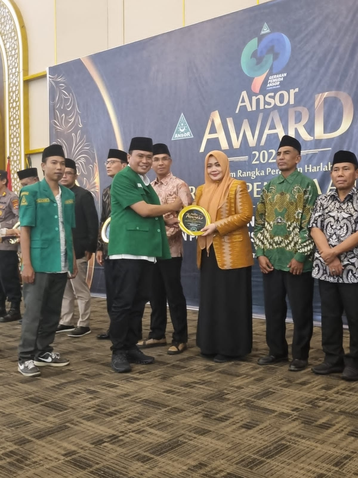 Bupati Bima Terima Ansor Award 2024