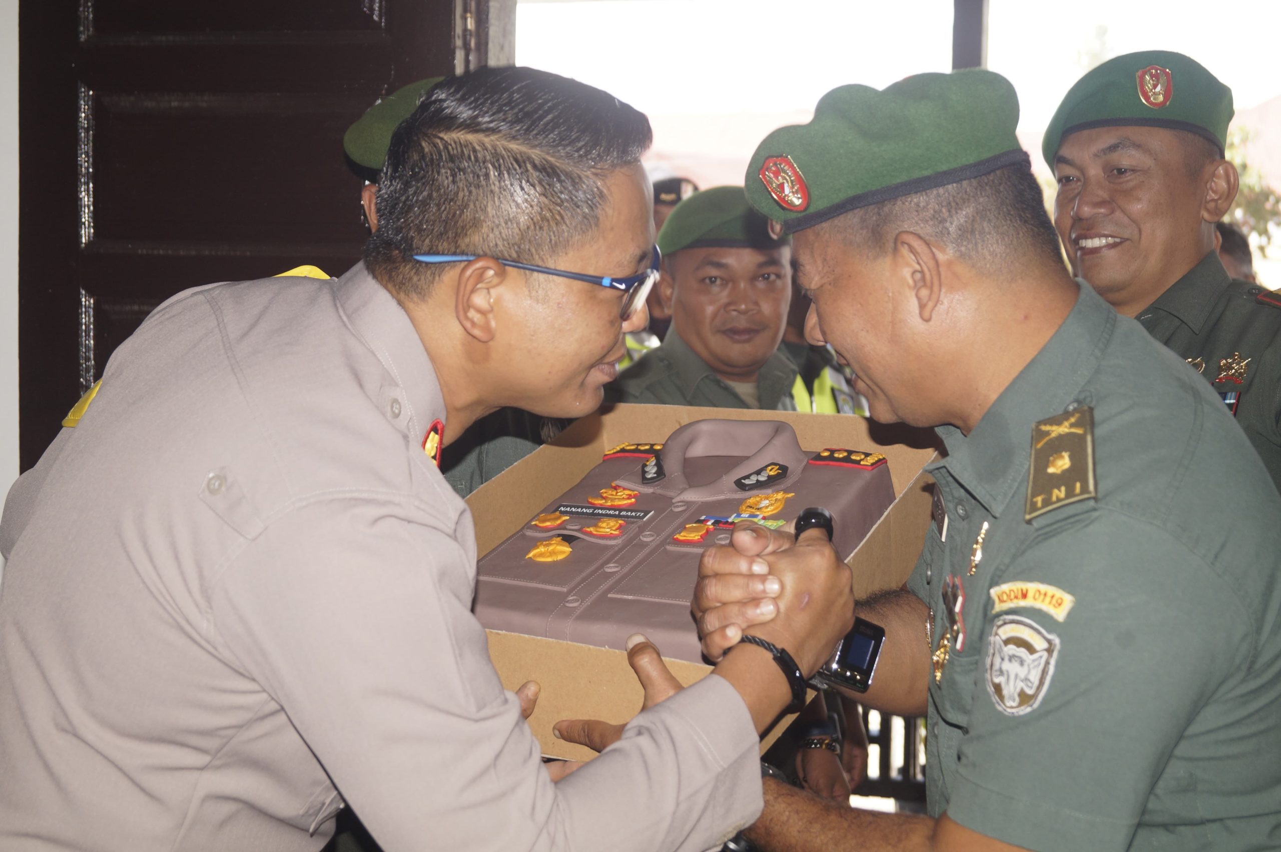 Keluarga Besar Kodim 0119/BM Menjaga Sinergitas Di Hari Ulang Tahun Kapolres Bener Meriah Ke-46