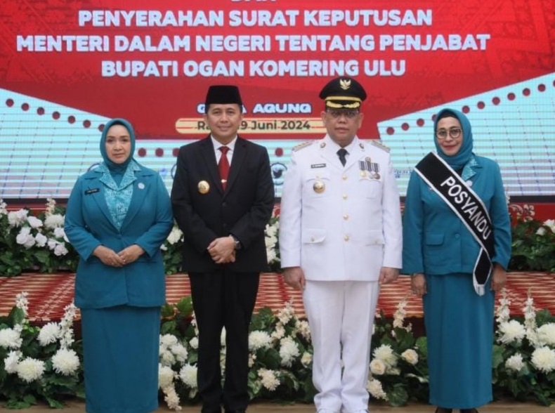 Pj Gubernur Sumsel Fatoni Lantik Pj Walikota Palembang Serta Serahkan SK Perpanjangan Pj Bupati OKU