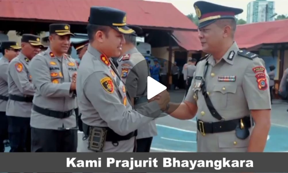 Kapolres Sabang Dapat Hadiah Lagu dari Danlanud pada Hari Bhayangkara