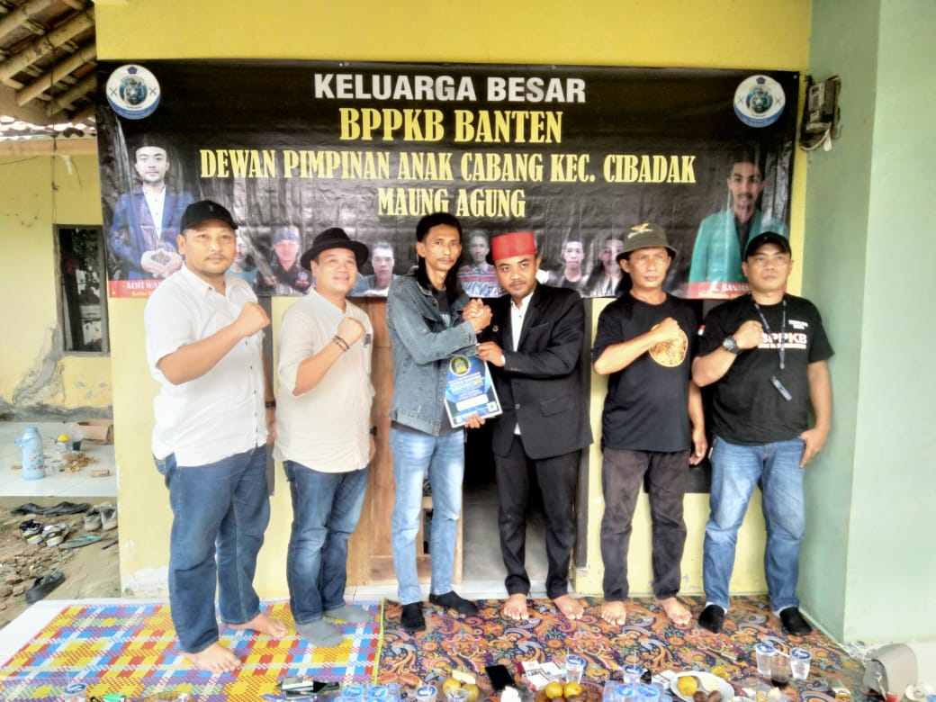 Ketua DPAC Kecamatan Cibadak Resmi di SKkan Oleh Ketua DPC BPPKB Banten Kabupaten Lebak