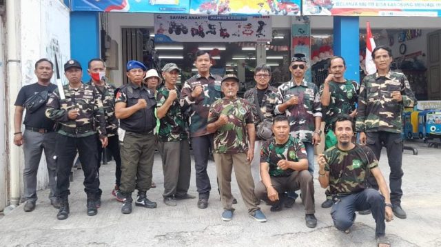 Giat Gerak Pemasangan Bendera Merah Putih Di Momen HUT RI Ke 79, Bareng DPD WJI Cirebon Raya