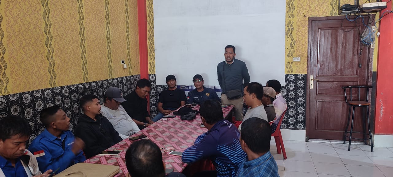 Puluhan Wartawan Rapat Bersama Desak Copot Sekwan Aceh Tengah