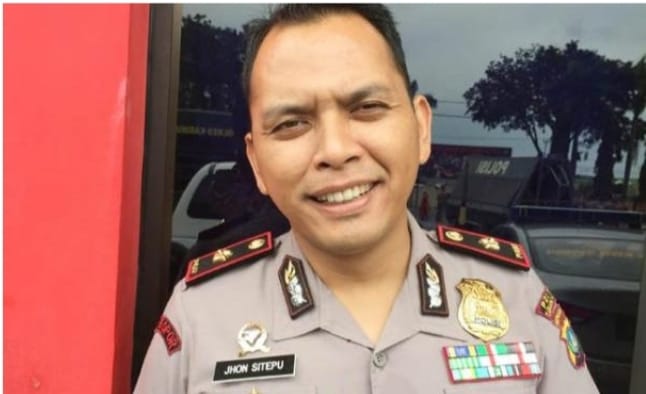 Wah hebat Kapolres Sergai AKBP John Rakuta Sitepu diduga mendekingi Bandar judi terbesar Sergai ilyas Diminta pada Kapolri copot Kapolres Sergai 