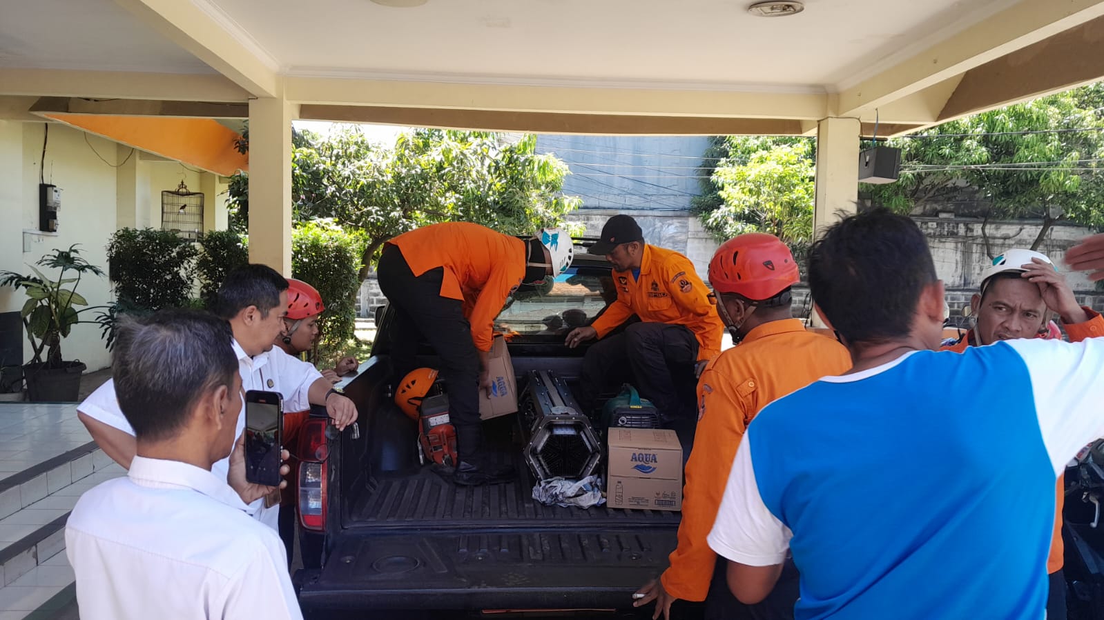 Gerak Cepat Tangani Dampak Gempa Di Bandung Dan Garut