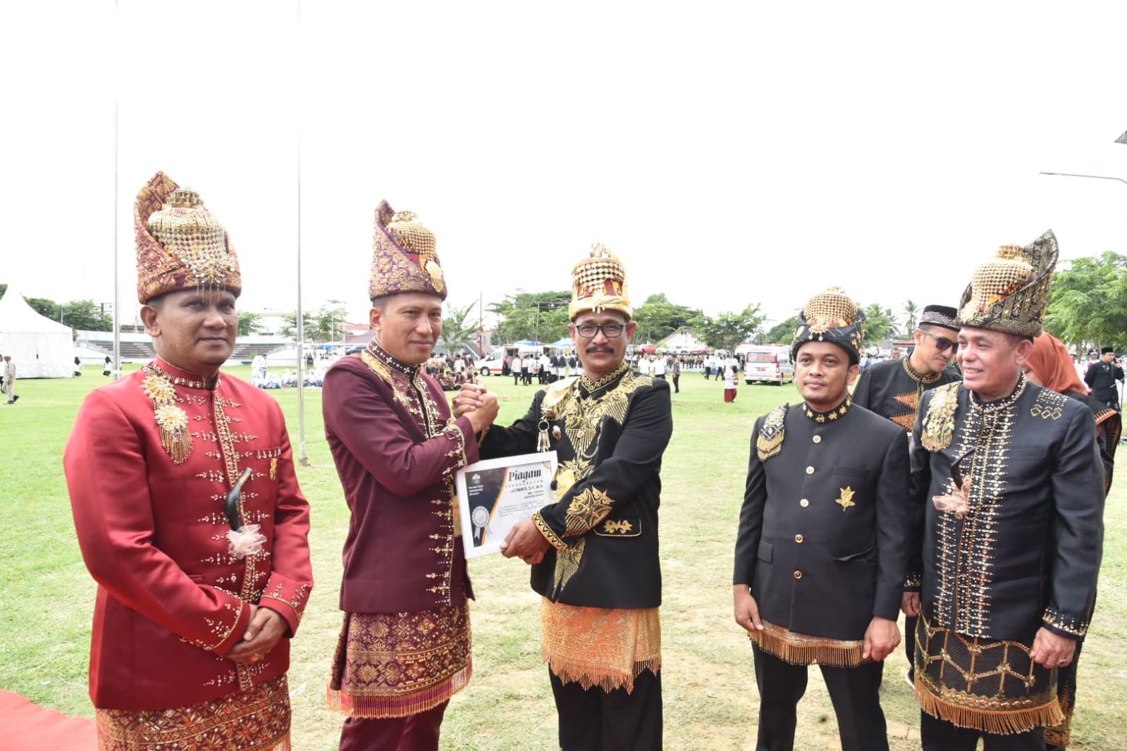 Pj Bupati Berikan Penghargaan Kepada Kapolres Bireuen Atas Keberhasilan Ungkap Kasus Narkoba