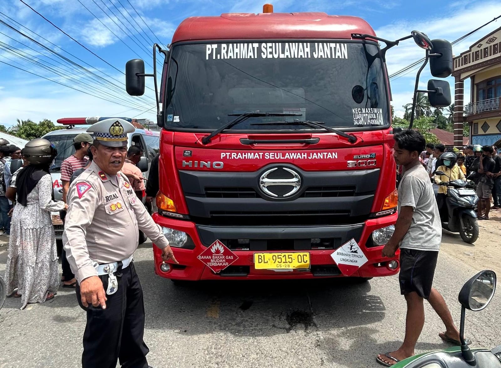 Kecelakaan Maut di Dewantara, Mahasiswa Tewas di Bawah Mobil Tangki LPG